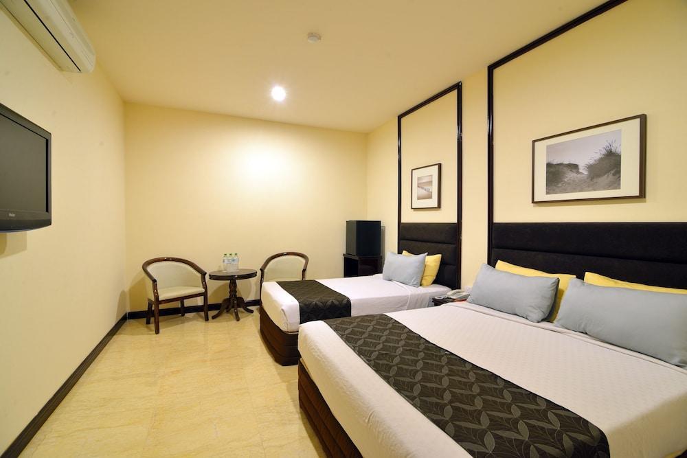 פטלין ג'איה Media Hotel מראה חיצוני תמונה